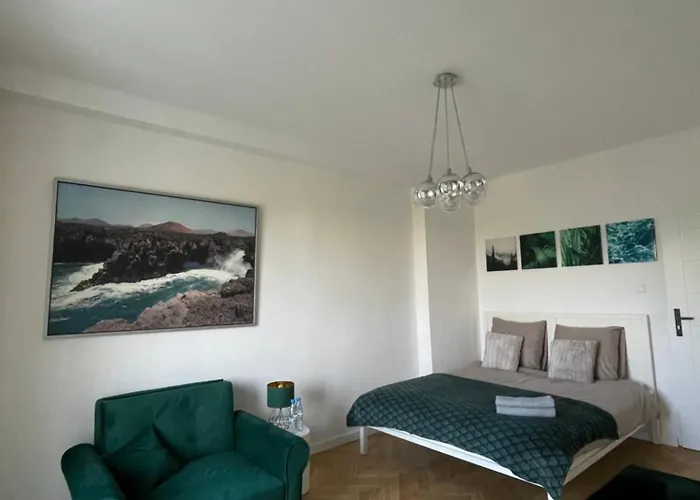 Metro Swietokrzyska *